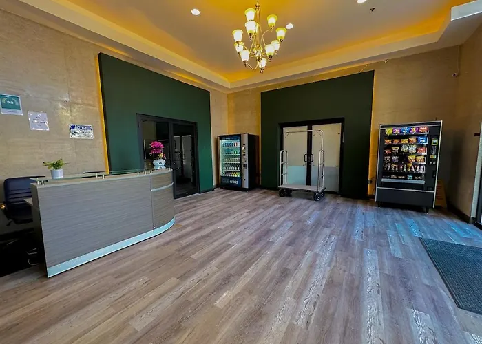 Mccormick Place Huge 2br Cozy Loft With Optional Parking Sleeps 8 Near Soldier Field And Grant Park Appartement Chicago
